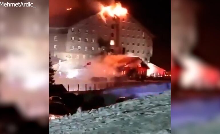 Al menos 66 muertos en el incendio de un hotel en una zona de esquí de Turquía