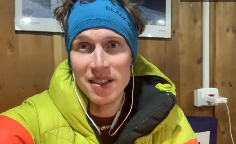 Jost Kobusch sobrevive a un terremoto en plena ascensión invernal al Everest: «Todo temblaba»