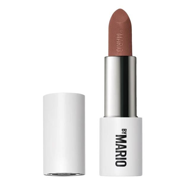 Lápiz labial Ultra Suede® en Fanda de Makeup By Mario. Precio: 28,99€