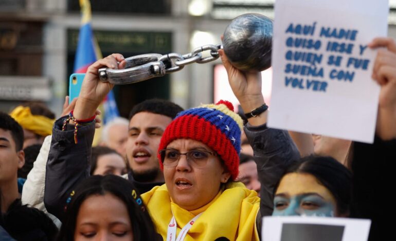 Concentración en apoyo a Edmundo González en Madrid, streaming en directo