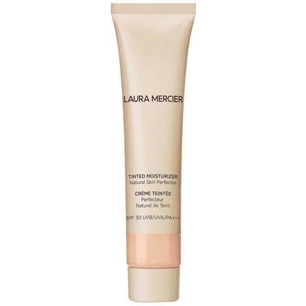 Laura Mercier Crema hidratante con color perfeccionadora de la piel natural SPF 30.