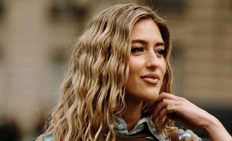 Método wavy hair: la rutina para lucir ondas perfectas en pelo ondulado