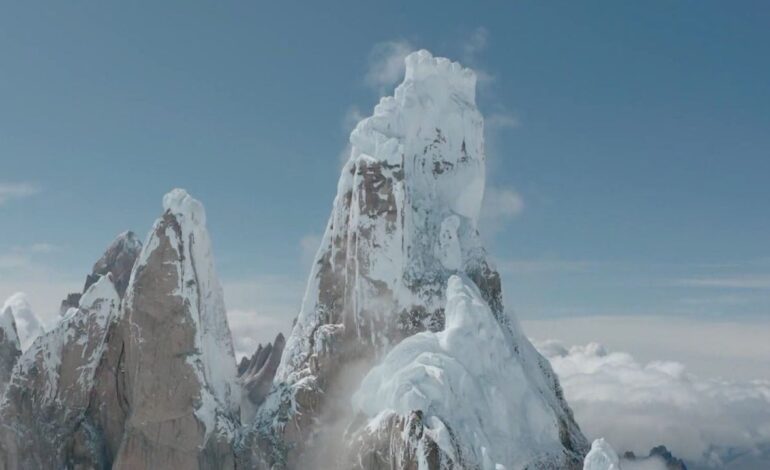 Sebastián Álvaro, alpinista y escritor, revela cuál fue la montaña más difícil de escalar durante décadas