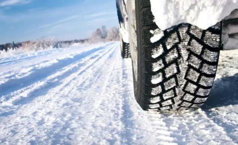 Las fechas del año en las que estas obligado a conducir con neumáticos de invierno en tu coche