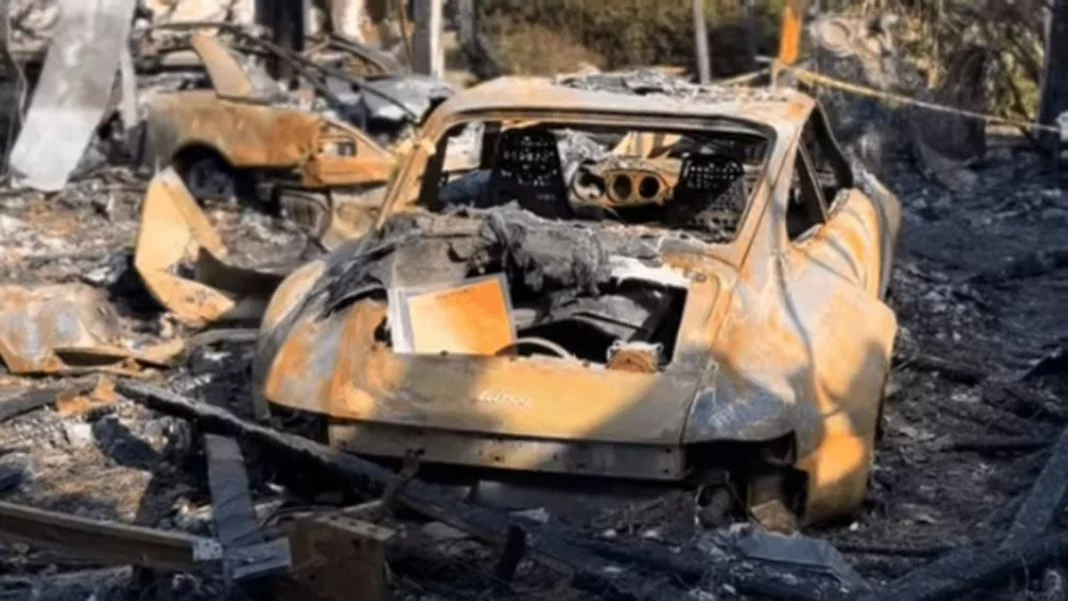 Una colección de Porsche se ve  arrasada en los incendios de Los Ángeles y el vídeo se vuelve viral en TikTok