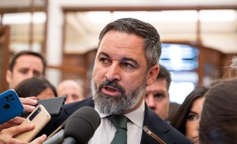 Santiago Abascal asegura que votaría junto al PP y a Junts una moción de censura contra Pedro Sánchez