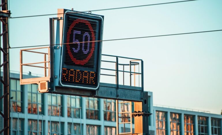 los controles de velocidad de la DGT en 2025 en Cádiz