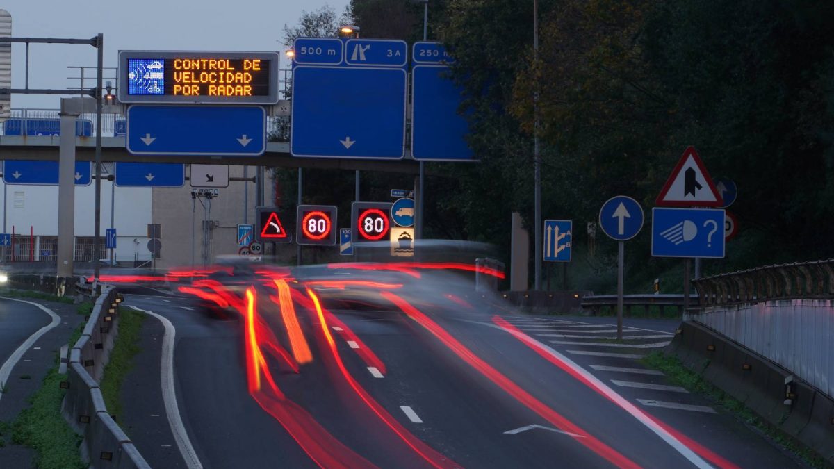 controles fijos, móviles y de tramo de la DGT