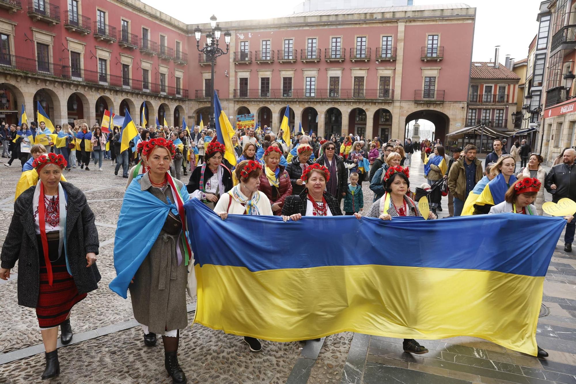 Concentración de ucranianos para el fin de la invasión de Rusia