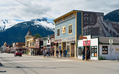 Una calle Skagway en el estado de Alaska (Estados Unidos).