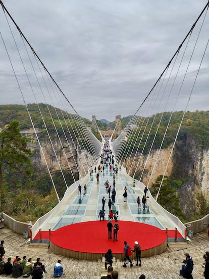 El puente de cristal de Zhangjiajiejie.