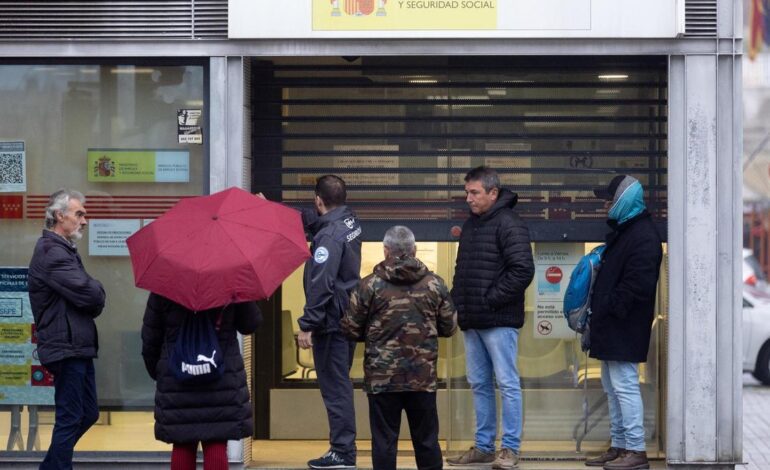 DERECHO A PARO | ¿Se puede cobrar el paro tras un despido disciplinario?