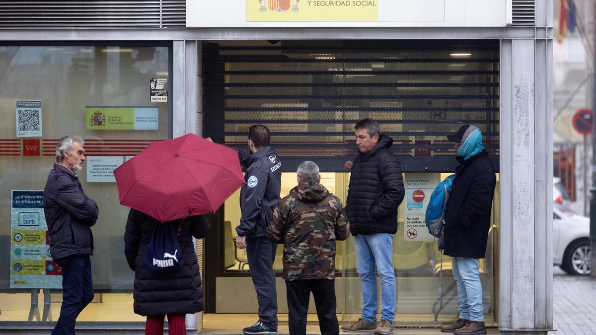 DERECHO A PARO | ¿Se puede cobrar el paro tras un despido disciplinario?