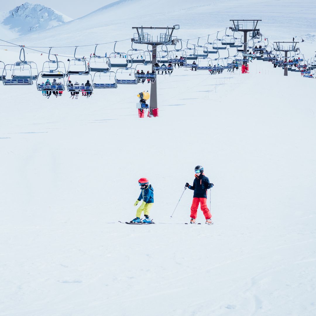 23 ascensores y actividades para toda la familia.