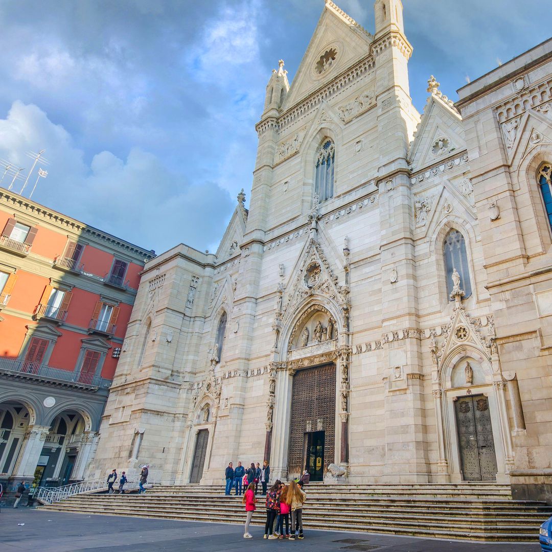 Santa María Asunta o Catedral de San Genaro, escena cinematográfica.