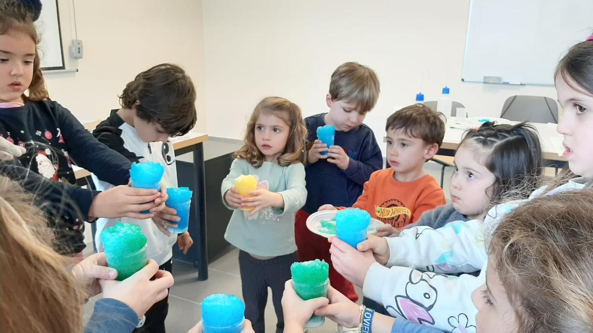 así celebraron los pequeños de Lugones el Día de la Mujer y la Niña en la Ciencia