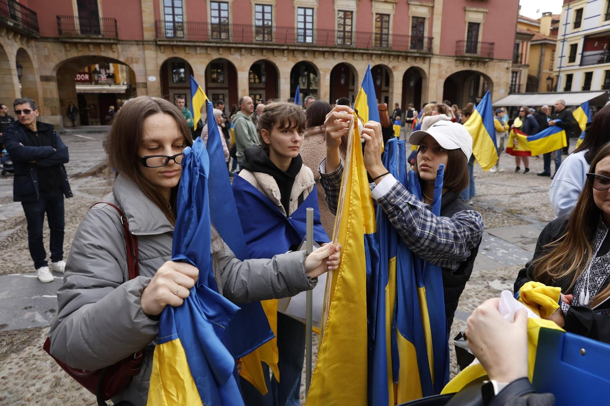 Concentración de ucranianos para el fin de la invasión de Rusia