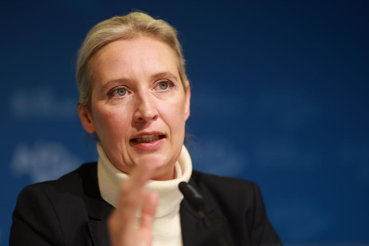 La candidata de la formación ultra Alternativa por Alemania (AfD), Alice Weidel, en una rueda de prensa en Berlín, este sábado.