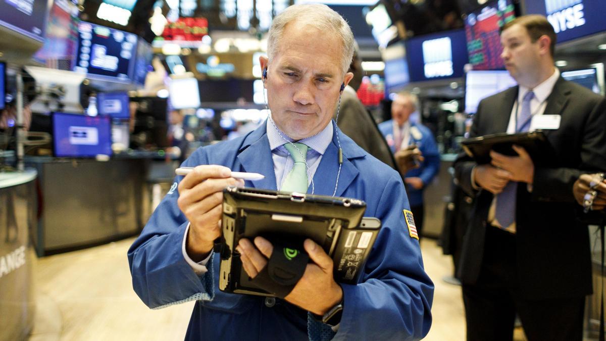 Wall Street cierra en rojo por los aranceles de Trump y la caída de Nvidia