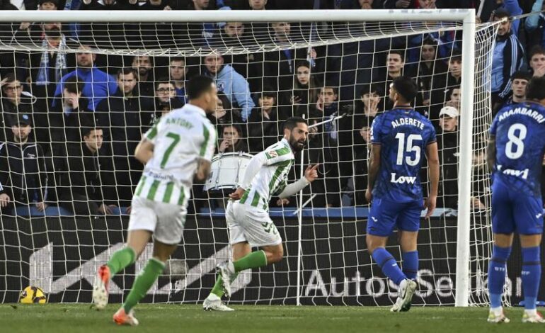 Isco agita la varita ante el Getafe