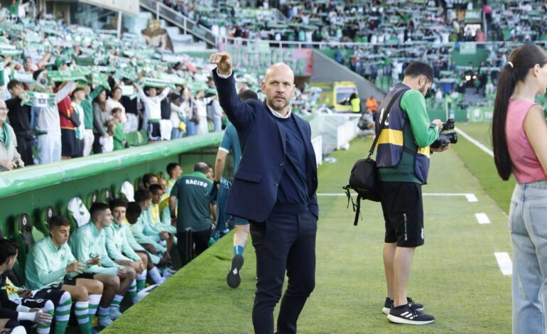 José Alberto, exentrenador del Sporting, denuncia ante la policía insultos, amenazas y coacciones por redes sociales