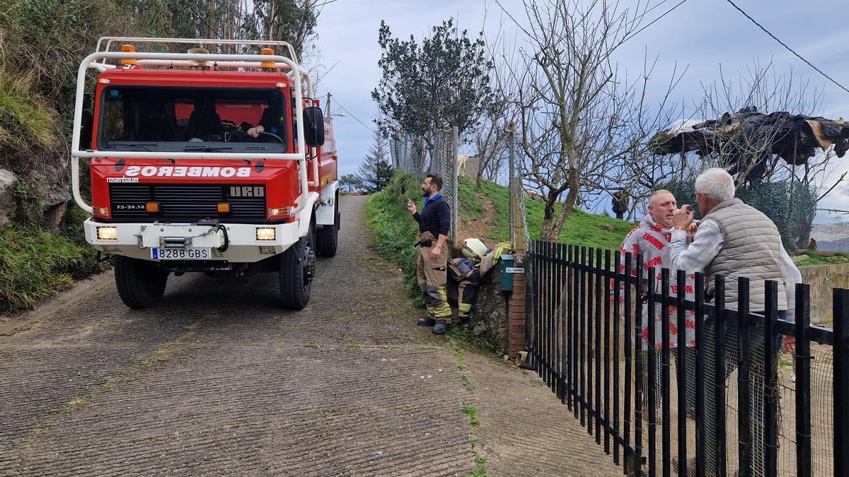 Pavor en el Naranco por un fuego en la zona de los graves incendios de marzo de 2023