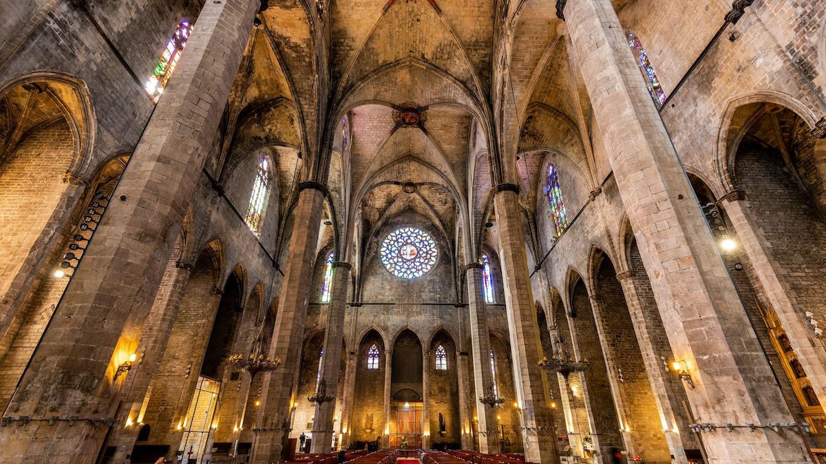 Curiosidades de ‘La catedral del mar’, la saga continúa en la Barcelona medieval