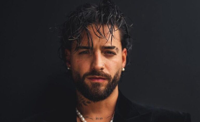 Imágenes del día: Maluma abre el álbum de su "viaje de introspección" y revoluciona las redes sociales con su nuevo 'look'