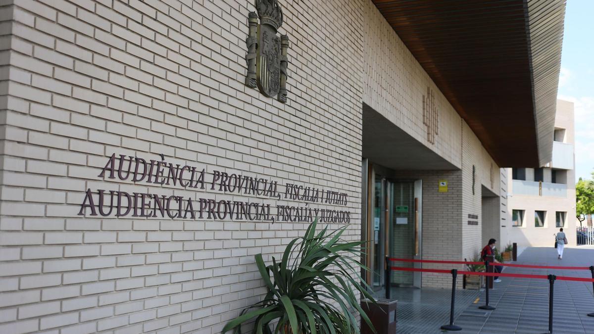 Piden cinco años de prisión por cortar la cara a su expareja con un cúter en Castellón