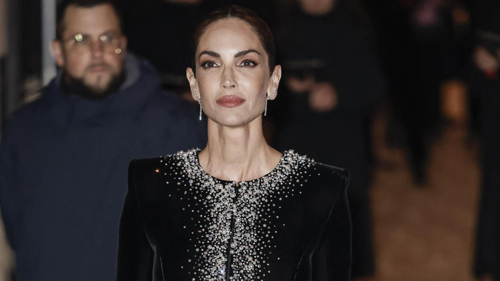 Las claves del estilo ‘balletcore’ de Eugenia Silva para el desfile de Armani Privé en París