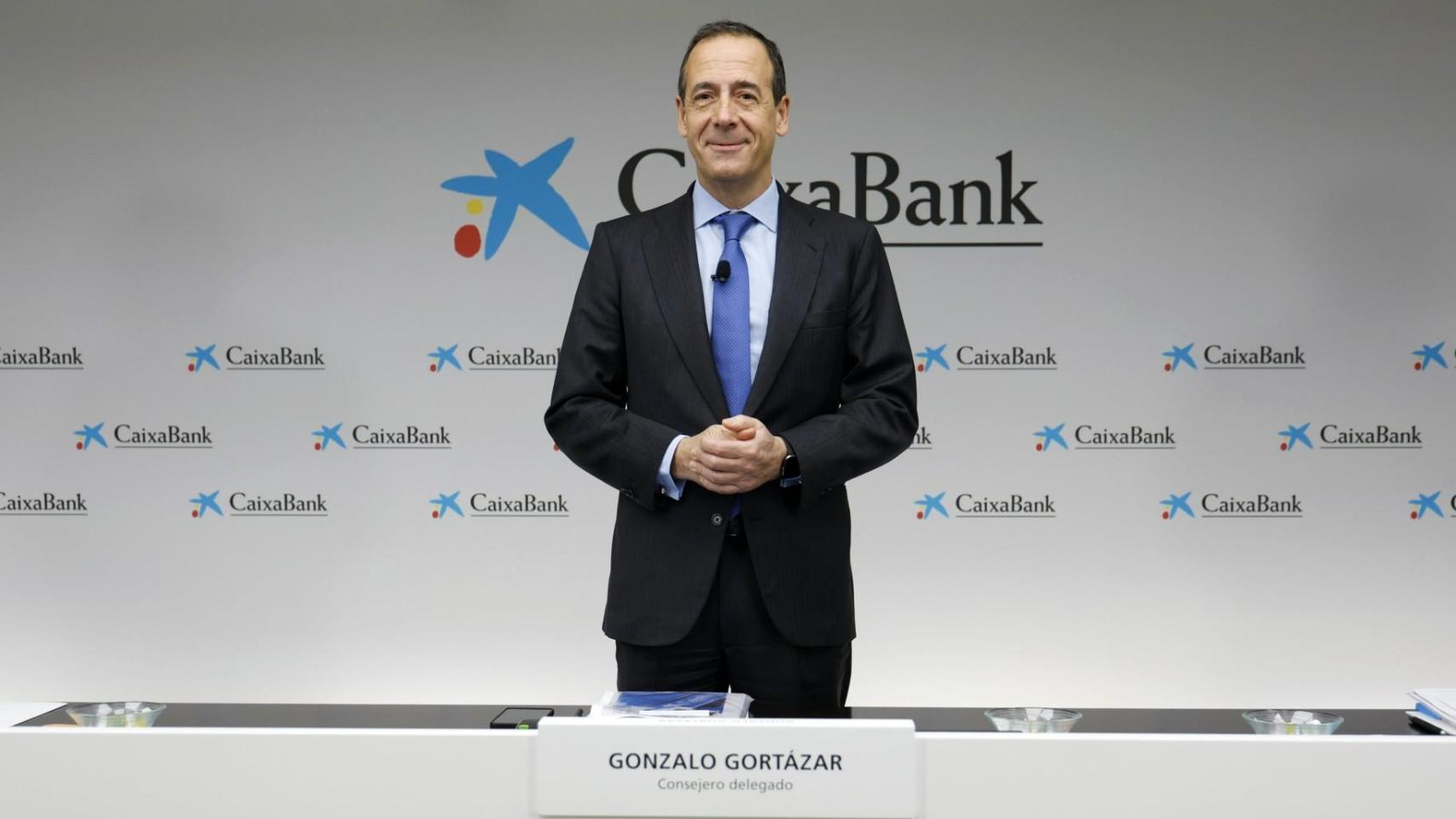 El Gobierno prorroga el plazo para vender su participación en CaixaBank hasta diciembre de 2027