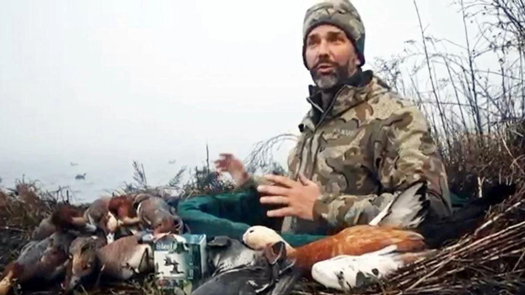 Un vídeo de Donald Trump Jr. cazando patos en la laguna protegida de Venecia desata la indignación en Italia