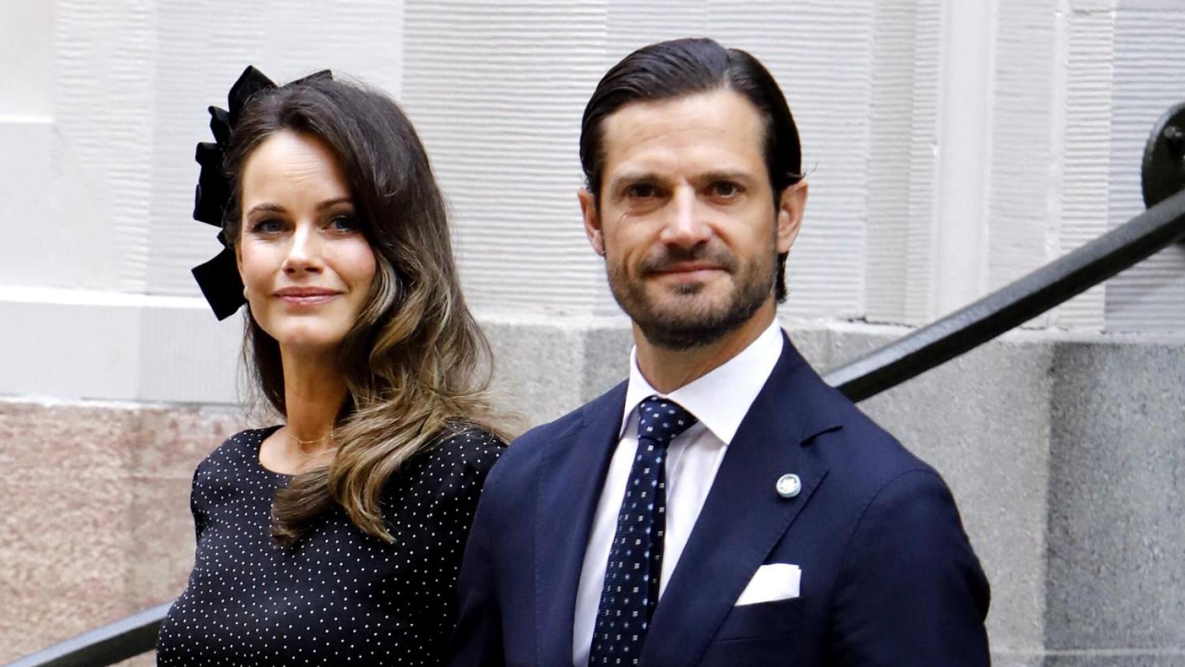 Los príncipes Carlos Felipe y Sofía de Suecia se convierten en padres de su cuarto hijo