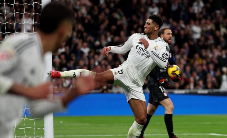 Julián Álvarez y Mbappé firman las tablas en un derbi madrileño que tuvo polémica y tensión