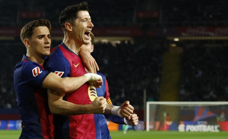 Lewandowski resuelve la papeleta del Barça ante el Rayo desde el punto de penalti y deja a su equipo líder de La Liga