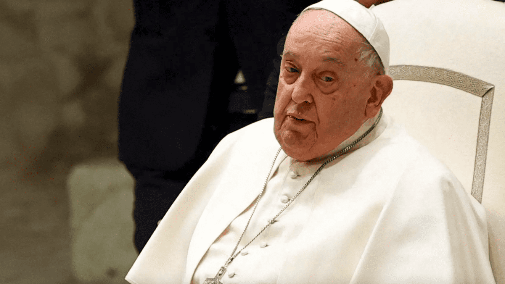 El Papa Francisco «está en peor estado» tras haber sufrido una «crisis respiratoria prolongada similar al asma»