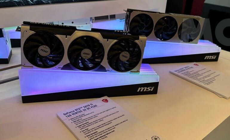 Qué fuente de alimentación necesito para mover una GeForce RTX 5070 Ti