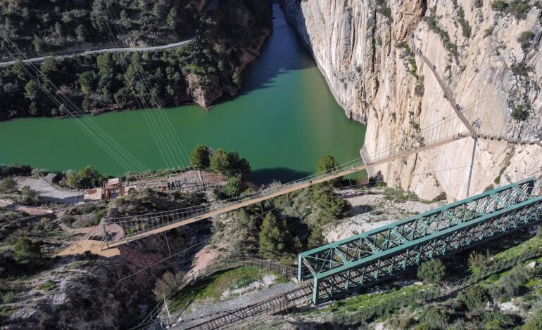 El Caminito del Rey en Málaga tendrá el mayor puente colgante peatonal de España | Escapadas por España | El Viajero