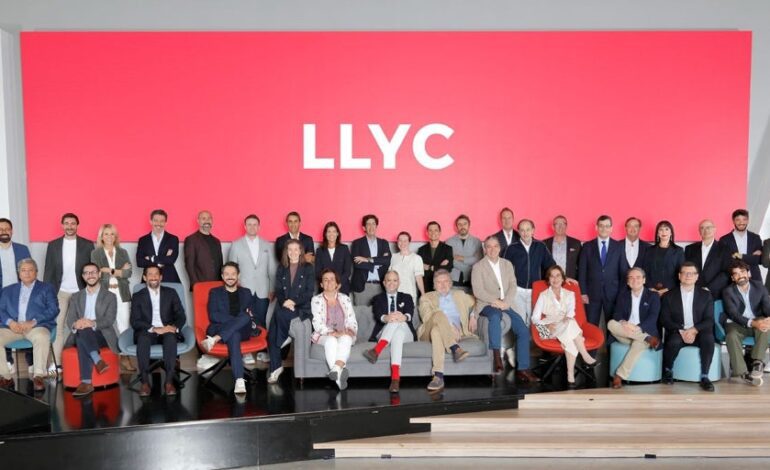 LLYC eleva un 19% sus ingresos totales en 2024, hasta 115 millones