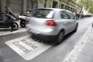 Protegido: El 55% de los padres en Madrid opta por cambiar sus hábitos de transporte tras el nacimiento de sus hijos