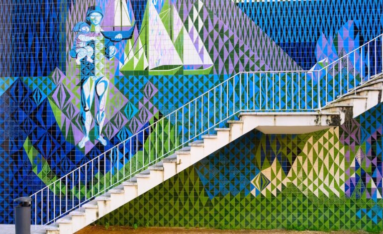 Lisboa, la ciudad revestida de azulejo | Escapadas por España | El Viajero