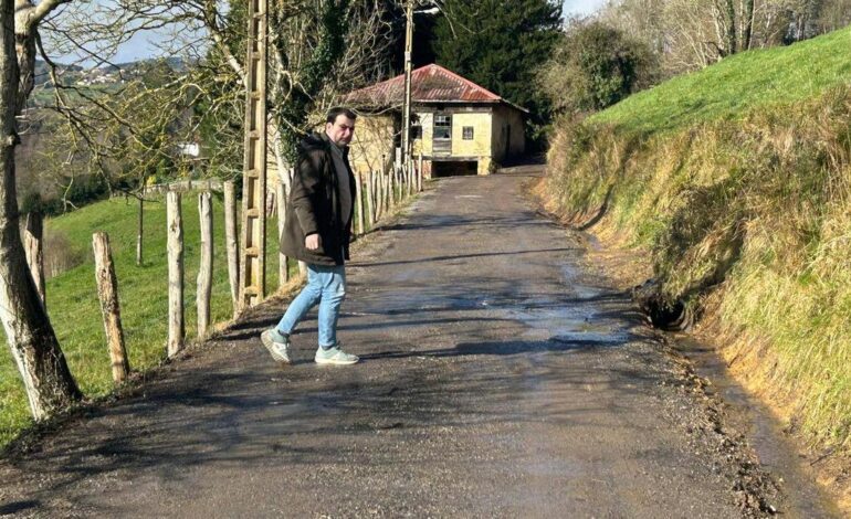 En marcha la reparación de la carretera de San Andrés a La Estrada, una obra «muy esperada»