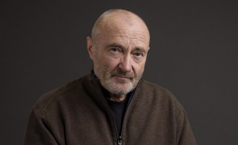 Phil Collins habla de su lesión de columna y sus graves problemas de movilidad: «He estado muy enfermo»