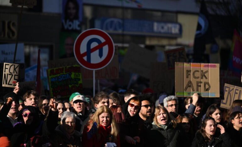 Decenas de miles de personas protestan contra la extrema derecha en Alemania