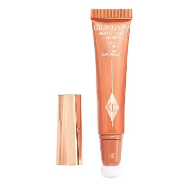 Beauty Light Wand High Blush por Charlotte Tilbury. Precio: 41.99 euros