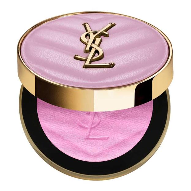 Hazme sonrojar en el tono 42 Babydoll Pink de YSL. Precio: 51 euros