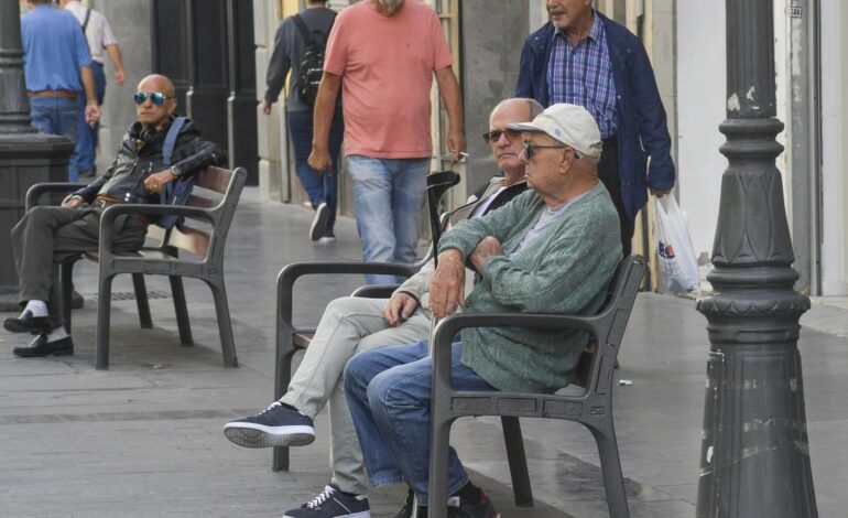 El retiro de los primeros ‘baby boomers’ dispara las jubilaciones en Canarias