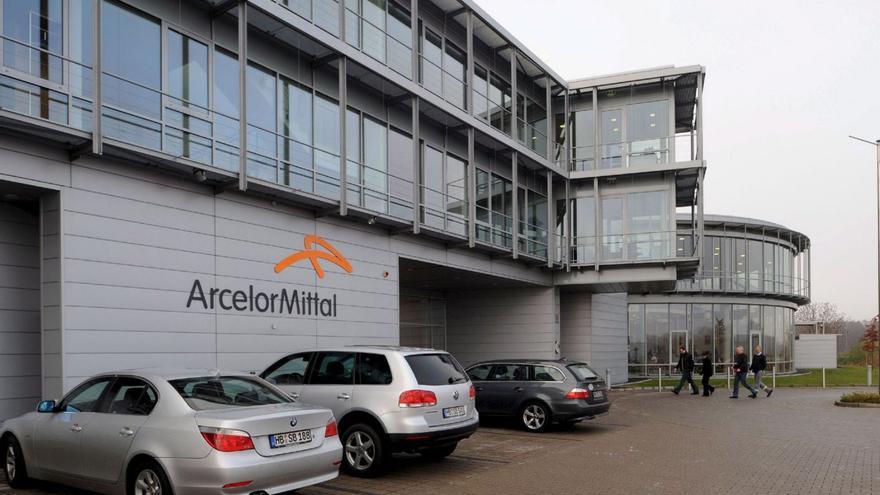 ArcelorMittal traslada a la India servicios que prestan 1.000 trabajadores en Asturias