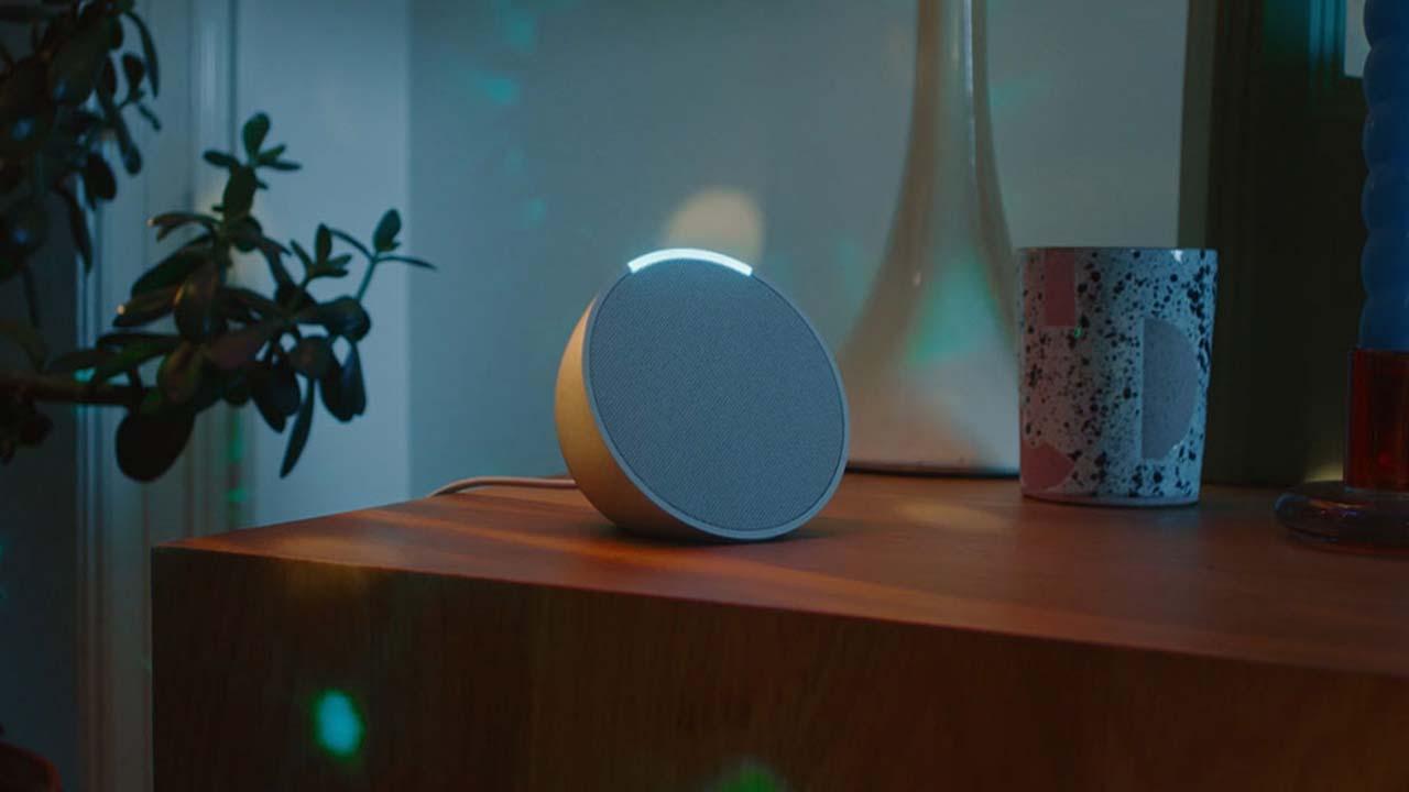 Si tienes un altavoz con Alexa, estos son todos los dispositivos que puedes controlar en casa