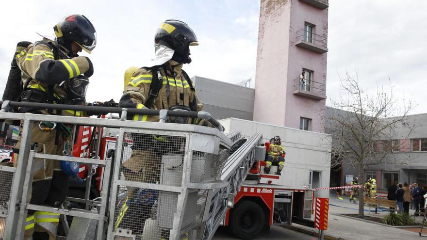 El parque de bomberos de Gijón se reformará a la espera de diseñar su nuevo proyecto